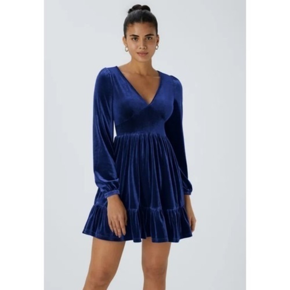 Halara Blue Velvet Dress Empire Waist Size Medium Ruffled Mini Party NEW